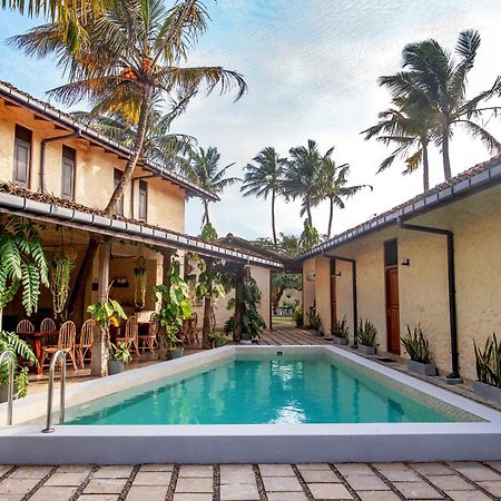 Lime & Co Hostel Weligama Exterior foto