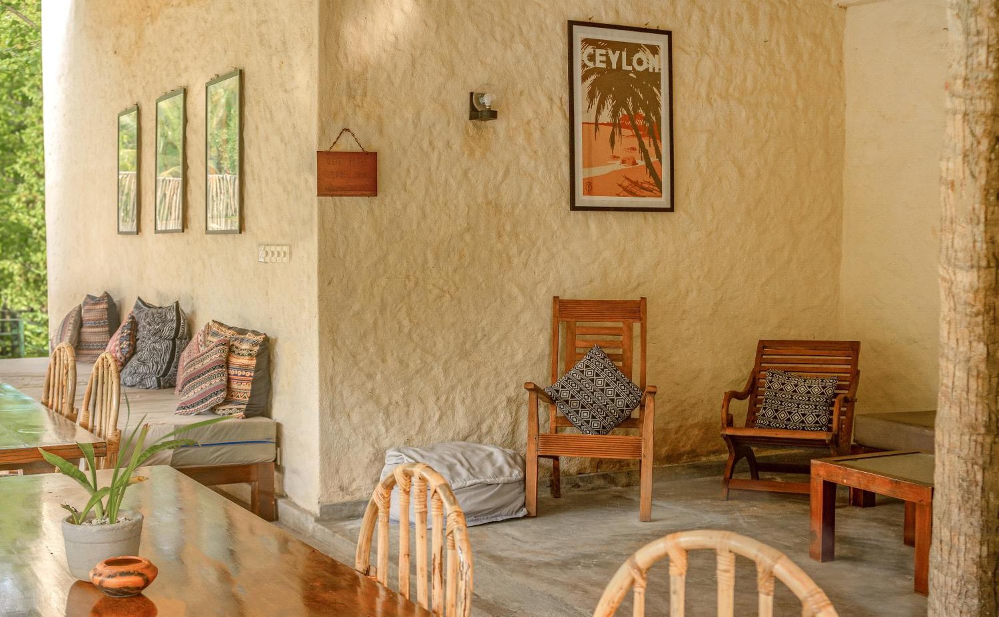Lime & Co Hostel Weligama Exterior foto